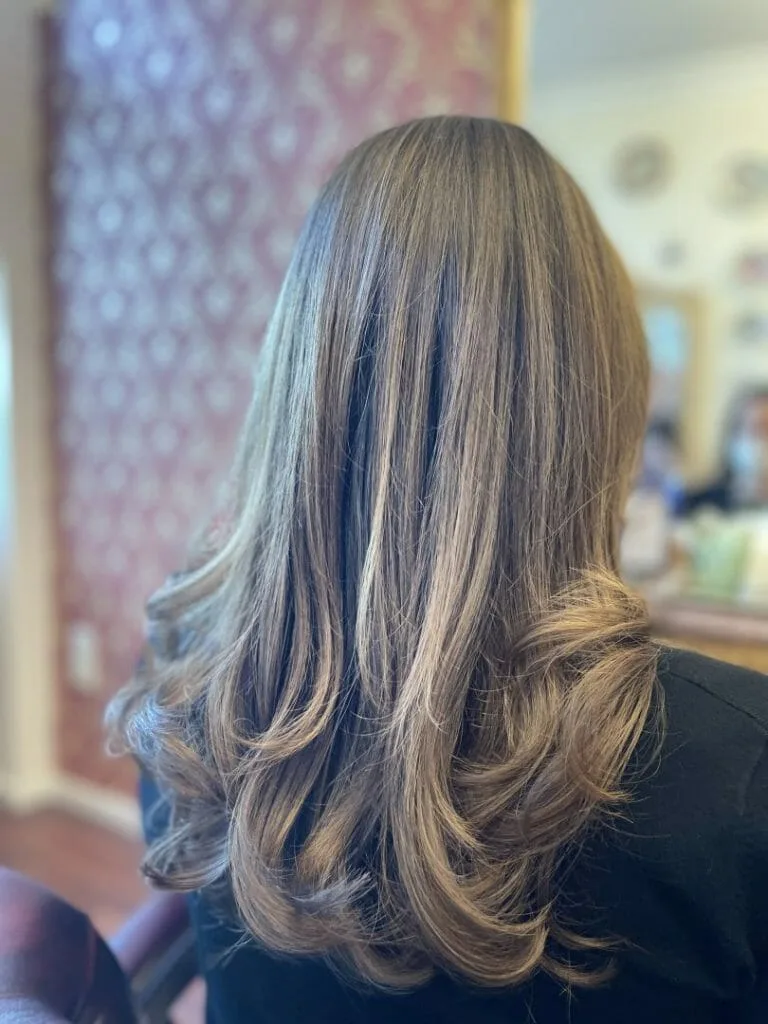 AirTouch Technik bei Muscat HairArtist in Frankfurt 7523