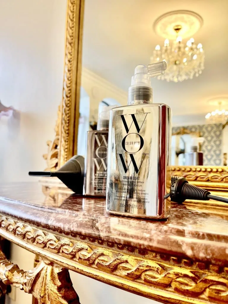 Neue Produkte von Color Wow: Dream Coat 2 Color Wow Dream Coat Stylingspray bei Muscat HairArtist