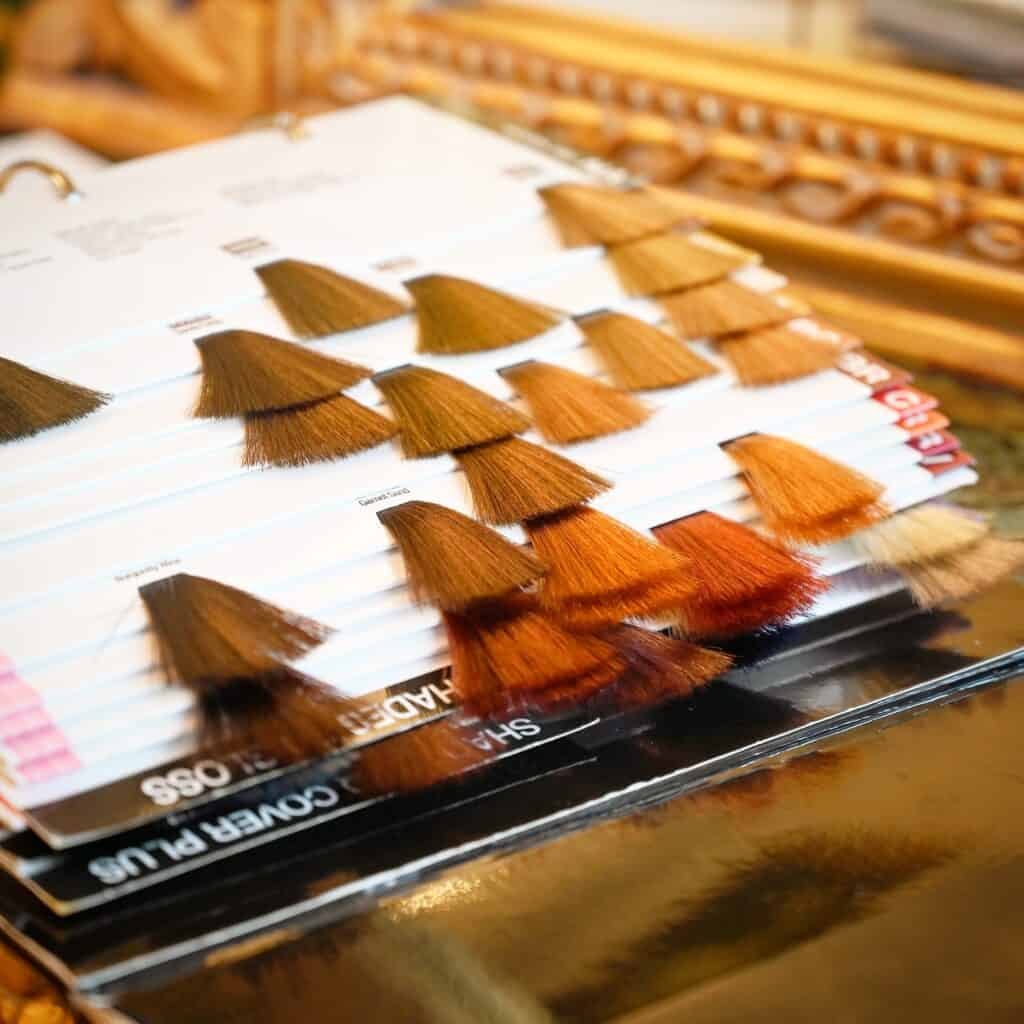 Muscat HairArtist ist ein Certified Redken Haircolorist Salon